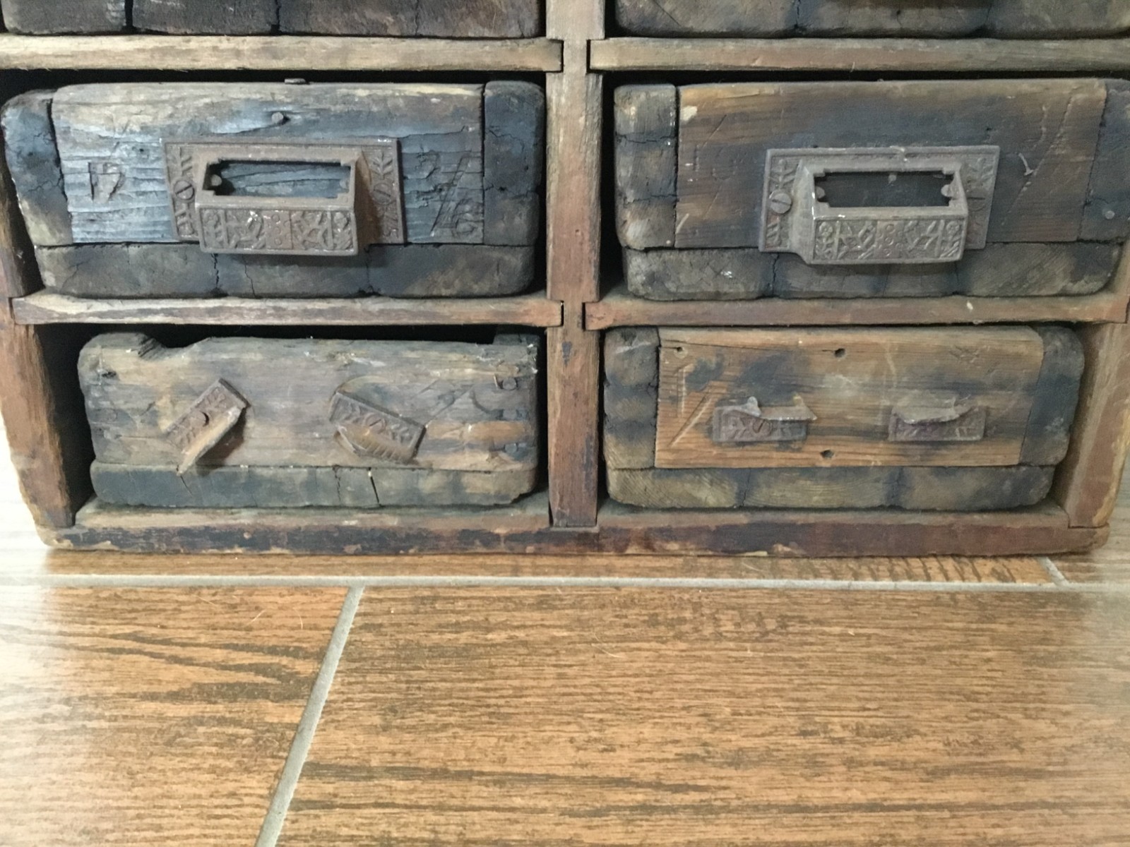 ANTIQUE APOTHECARY / HARDWARE STORE 14 DRAWER WOODEN CABINET "LOOK"