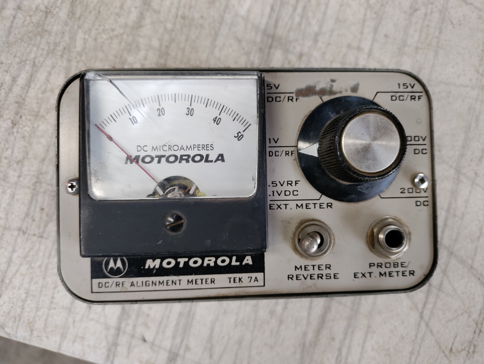 MOTOROLA TEK 7A DC/RF ALIGNMENT METER RADIO TEST UNIT