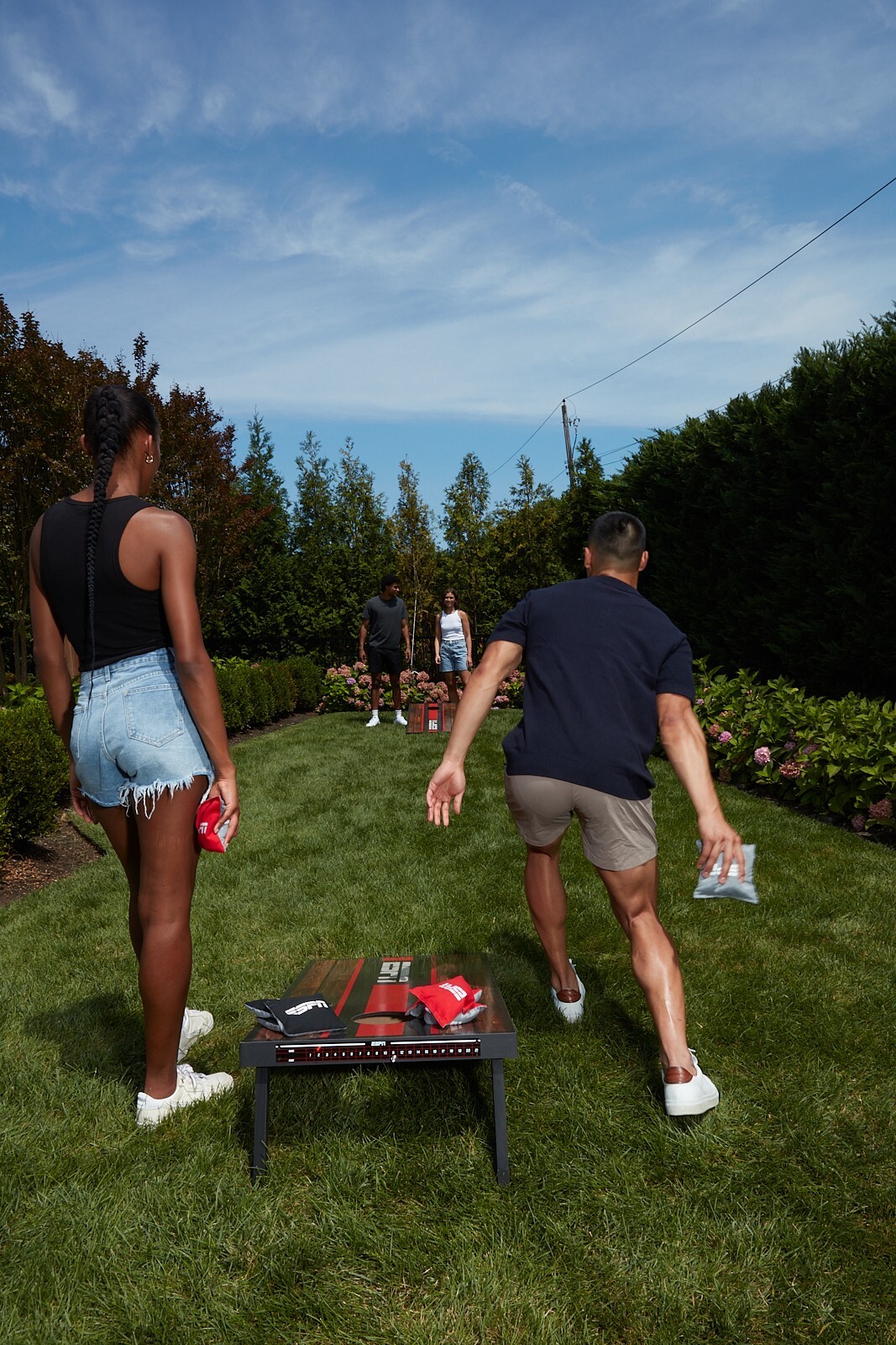 ESPN Cornhole Bags and Travel Case, Regulation Size/Weight (Set of 8)