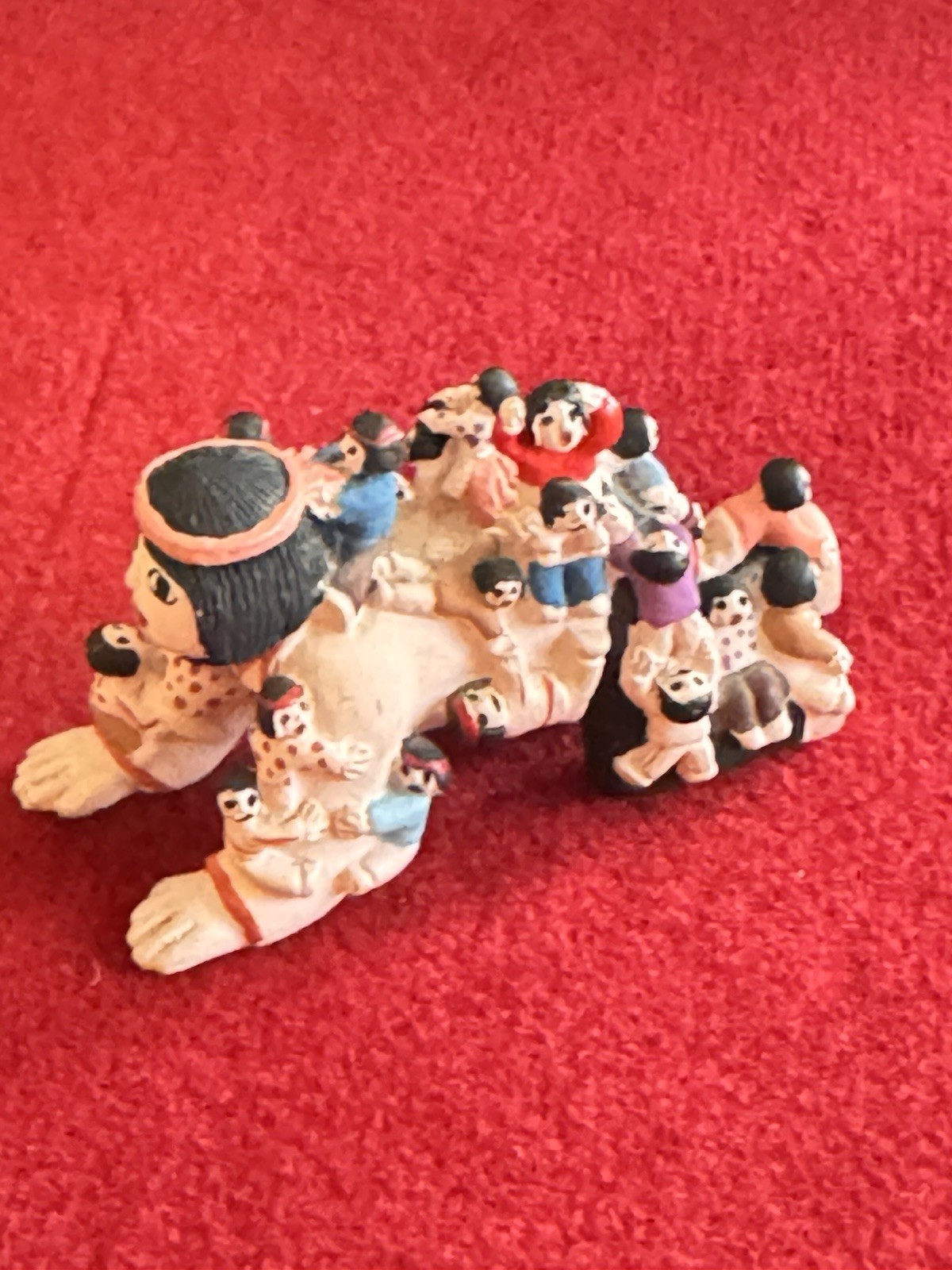 Vintage Storyteller Figurine with 25 Babies Southwest Native Inspired 2.5"