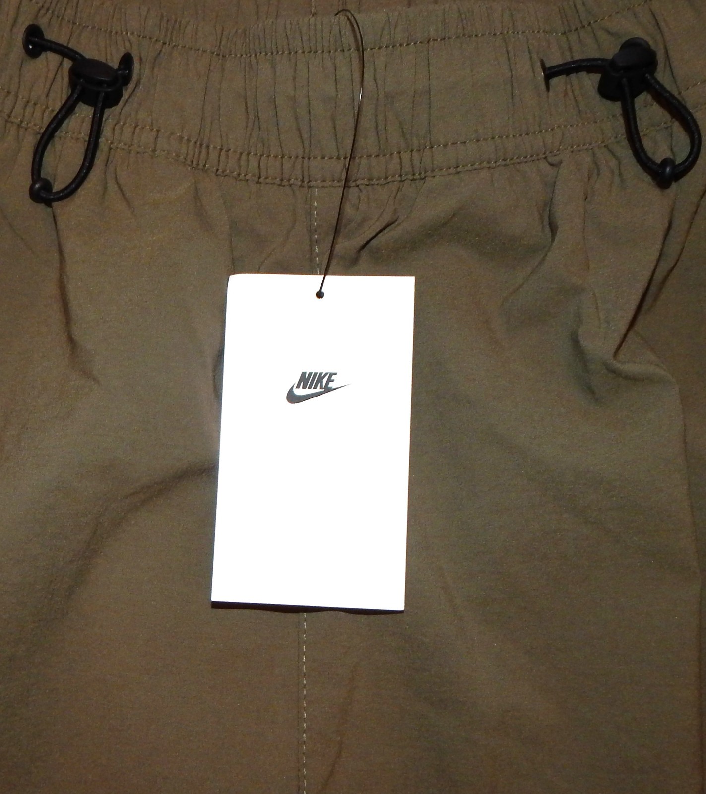 Nike Tech Woven Oversized Men's Pants Size S, M or L HM7158-223 Olive