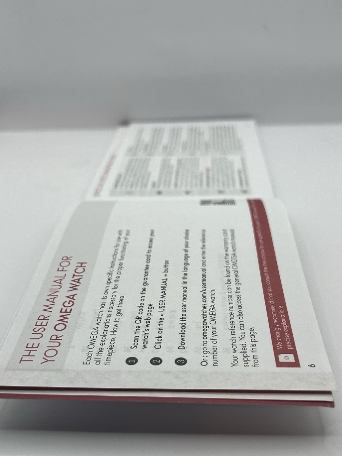 OMEGA - The Essential Guide - For Watches - All Languages