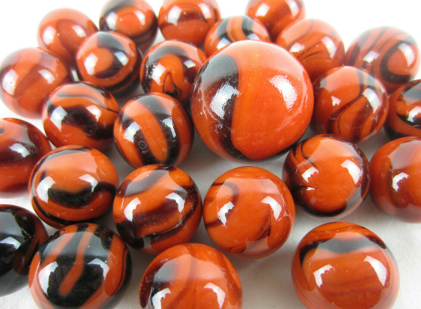 25 Glass Marbles BENGAL TIGER Orange/Brown Stripe Shooter vtg style game Swirl