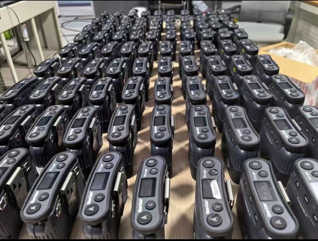 Clear-Com FSII-BASE Freespeak II 20BP Digital Wireless ,Only shipping fee link.