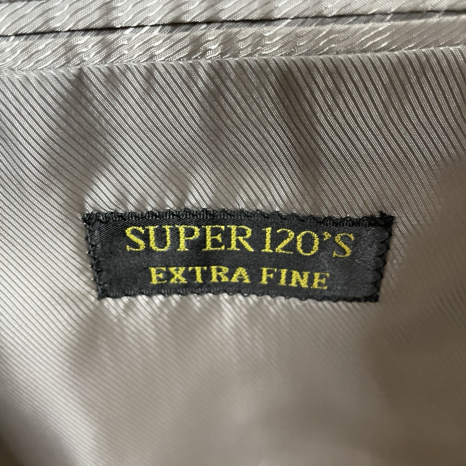 Giorgio Fiorelli Uomo 2 Piece Suit Mens 50L 42x29 Beige Striped Polyester Peak