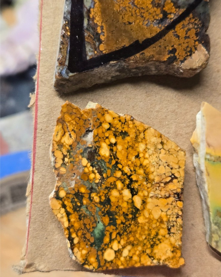 Assorted RARE Magnesite, Cabochon Slabs Preform Slices, 15 Pcs, Flat 128