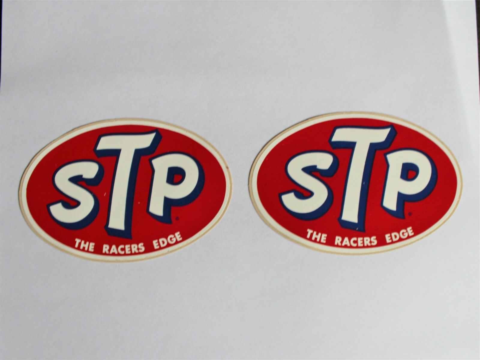 1968 STP 2 VINTAGE ORIGINAL THE RACERS EDGE STICKERS DECALS NASCAR NHRA 4-3/4"