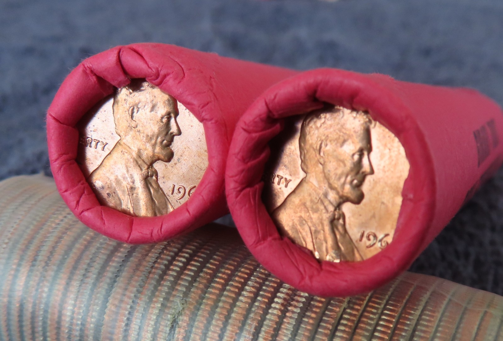 1963 **Original Bank Wrapped ** Uncirculated Lincoln Cent Roll - OBW Penny's