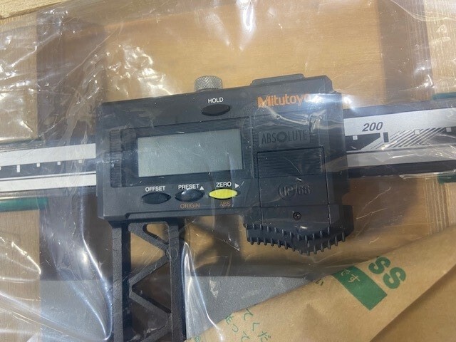 Mitutoyo ABS Coolant Proof Carbon Caliper CFC-60GL, 552-151-10 - NEW