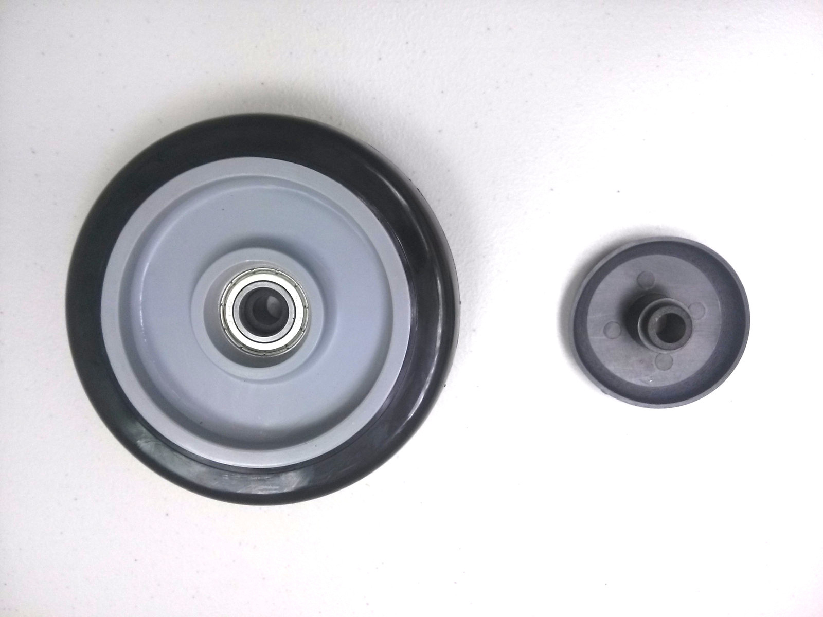 5" x 1-1/4" Polyurethane Shopping Cart Wheel (3/8") - 10 EA