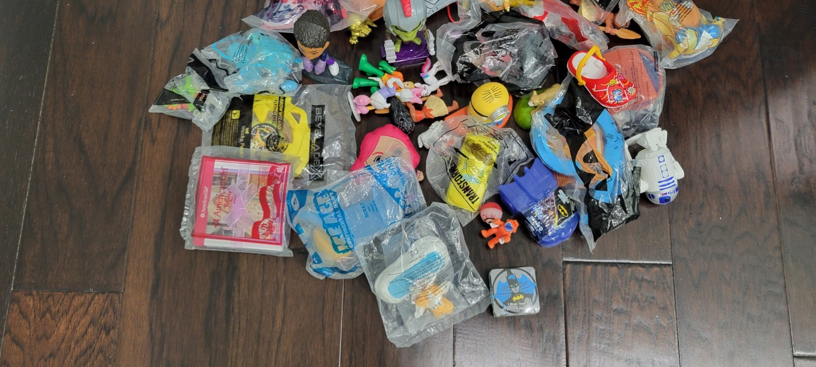 LARGE TOY LOT 42 Mystery Resell Wholesale McDonald, 19 NEW, PARTY GIFTS,FAVORS