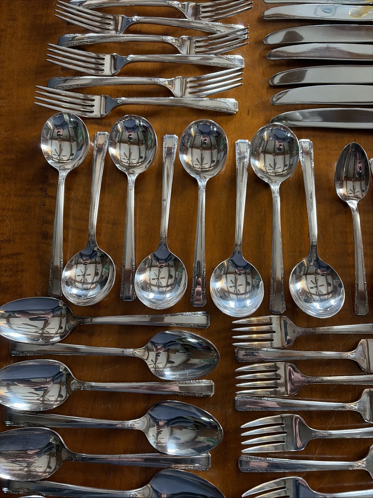 Harmony House Wallace XXXX Quadruple SilverPlate “Personality” 65 Pieces Nice