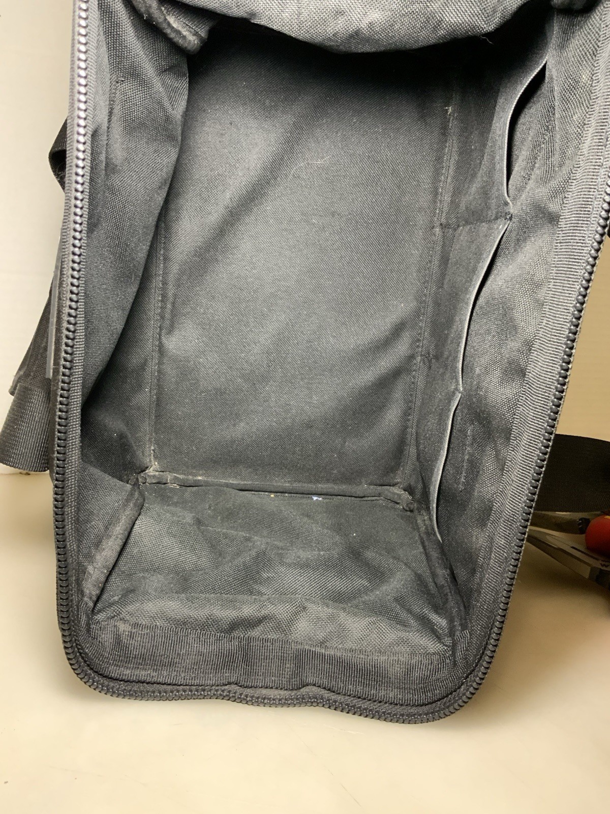 Wiha Insulated Industrial Pliers,Screwdriver, Bag, Meter & vest, 12pcs Total