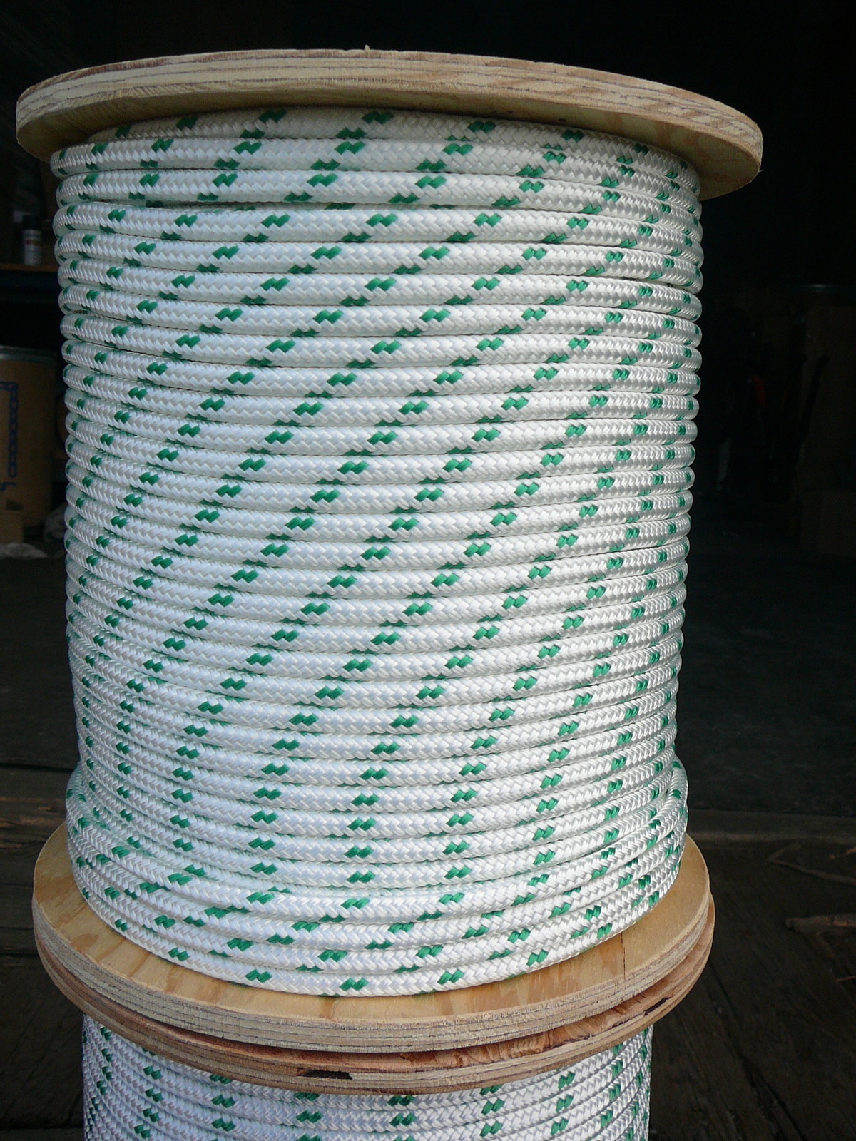 NovaTech XLE Halyard Sheet Line, Dacron Sailboat Rope 5/16" x 100' White/Green