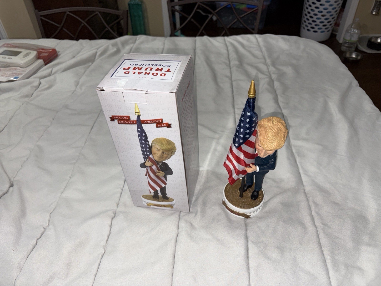 donald trump bubble head