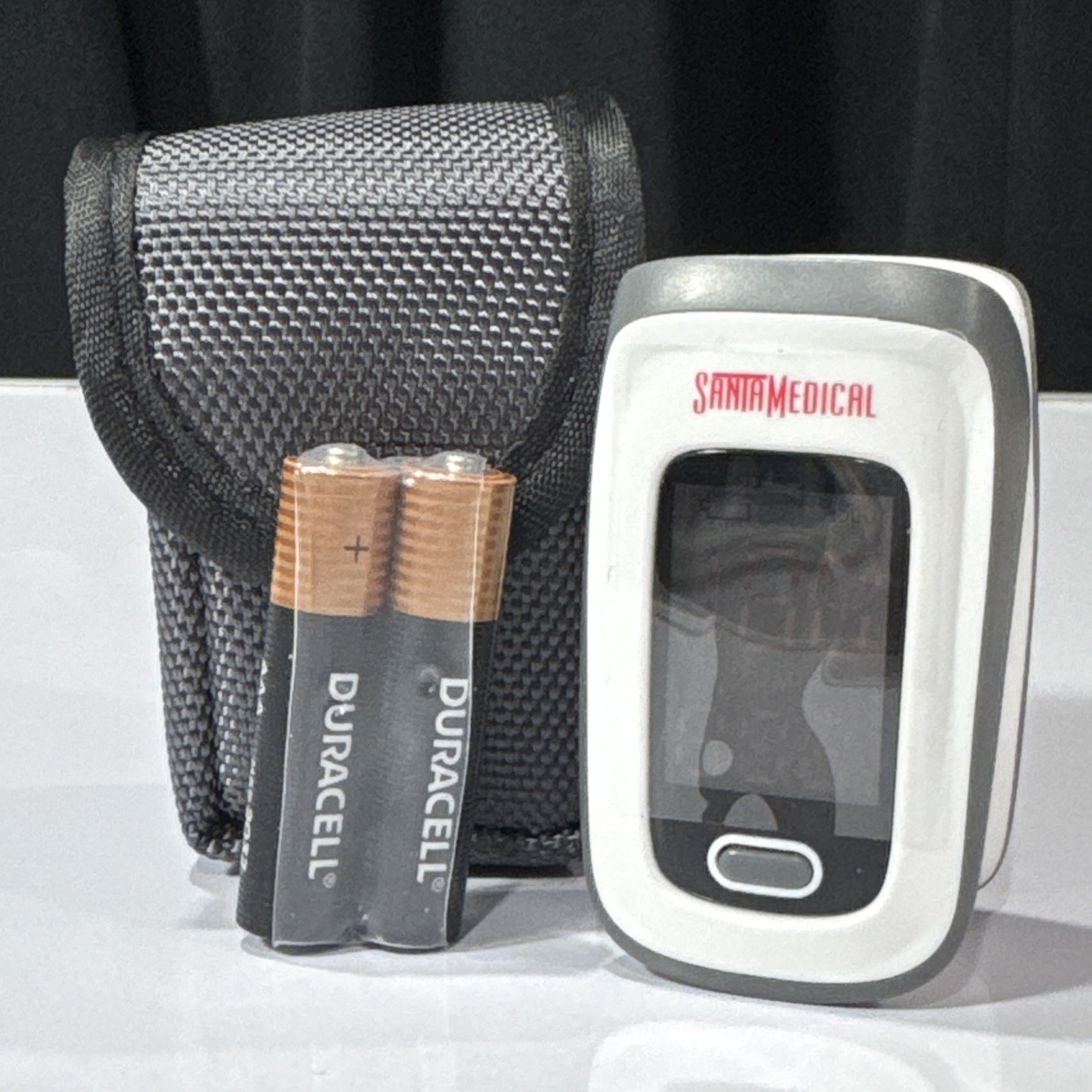 Fingertip Pulse Oximeter, Blood Oxygen Saturation Monitor (SpO2) with Pulse Rate