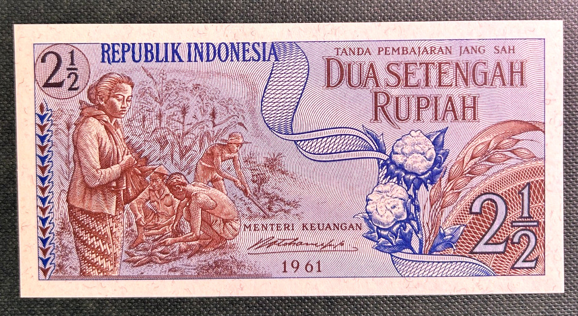 INDONESIA  1961  2 1/2 RUPIAH  P-79  GRADE UNC.  Free shipping