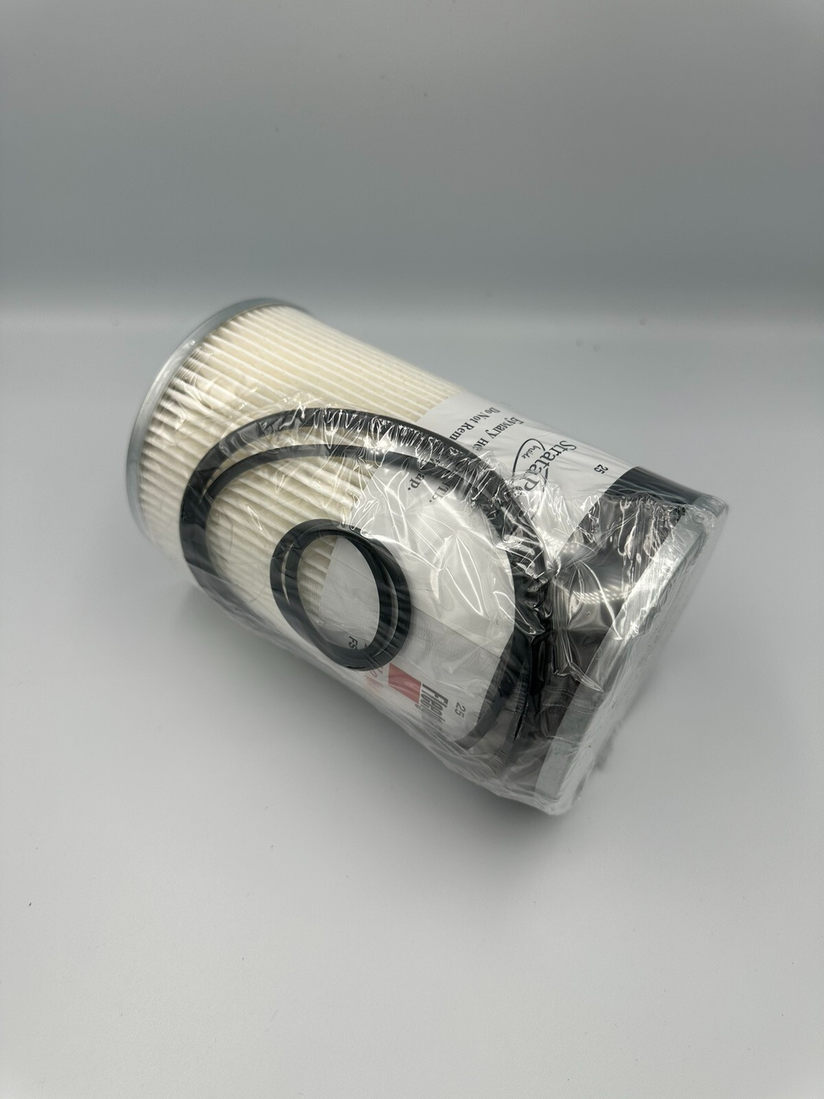 NEW Filter Kit Volvo D13 Oil, Fuel Filters 21707133 (2),21707132,23920469,19765