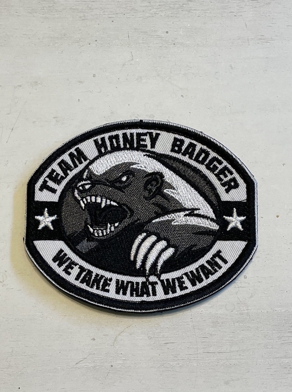 2 PCS TEAM HONEY BADGER MILITARY TACTICAL US ARMY COMBAT SWAT HOOK PATCH