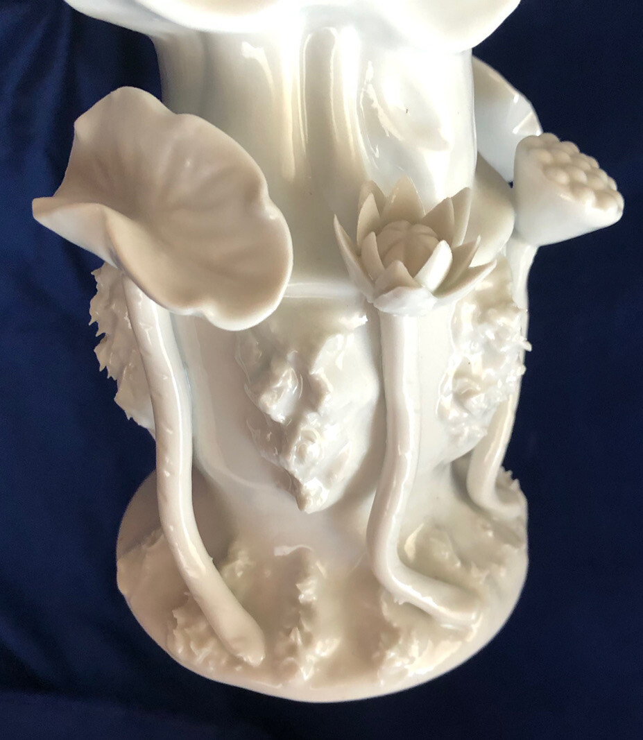 Kwan Yin Figurine Statue Lotus Flower Serv-Ware By Rubel Japan Vintage L