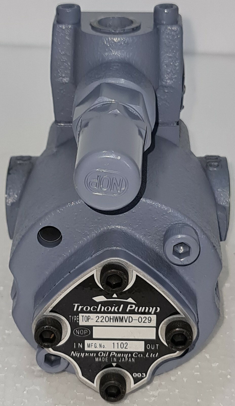 NOP NIPPON OIL PUMP TYPE TOP-220HWMVD-029 TROCHOID PUMP WITH RELIEF VALVE 2VDH