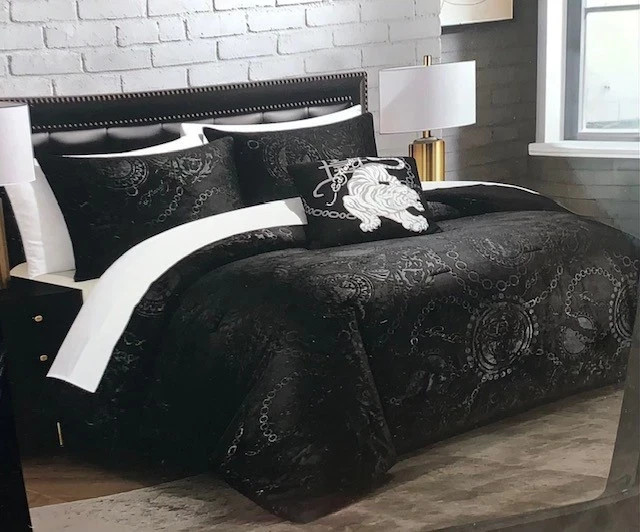 Ed Hardy Black Tigers&Tattoo Embossed Plush 4pc KING Comforter Set w/Pillow