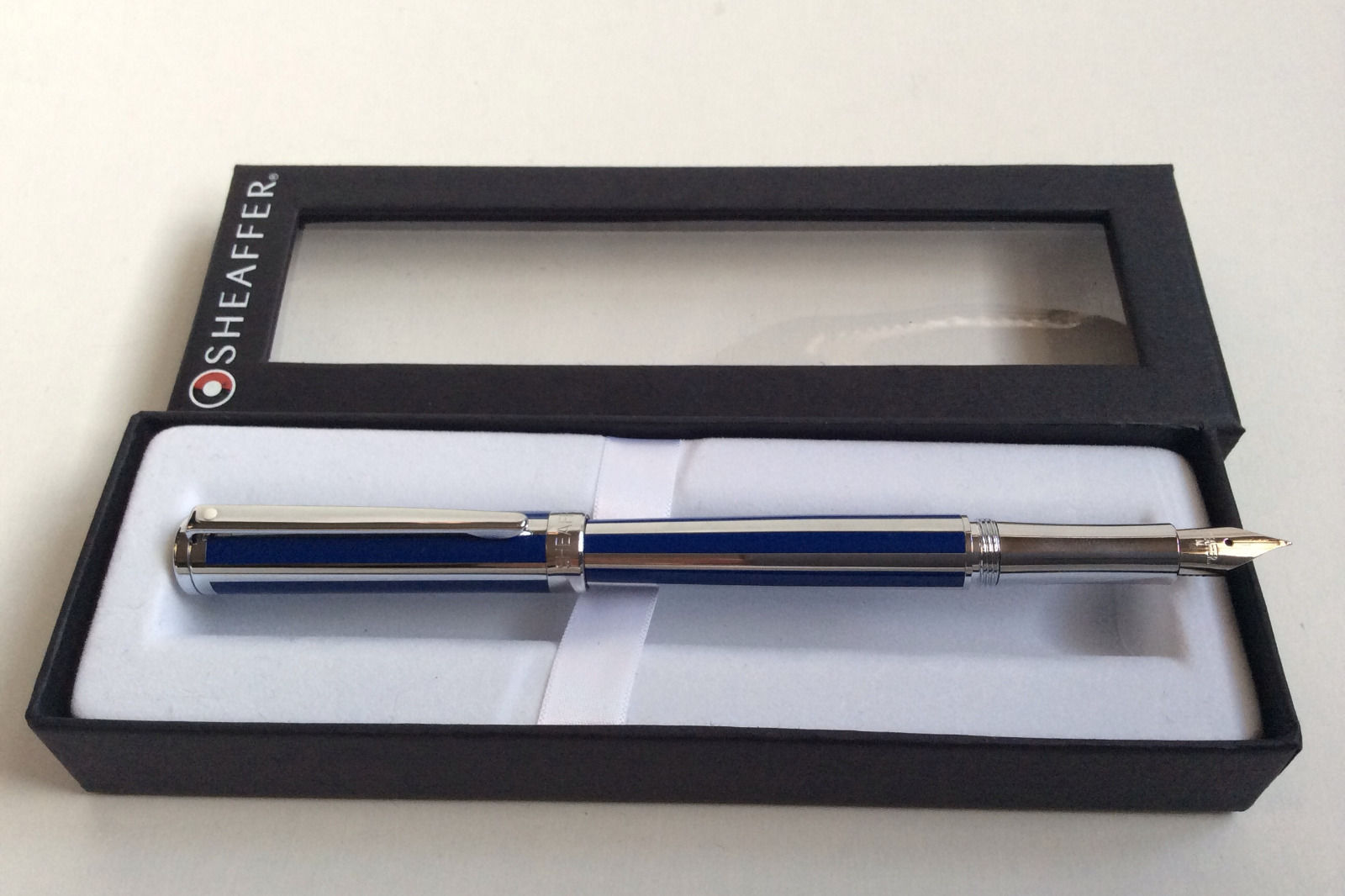 Sheaffer Intensity Ultramarine Striped FINE Point Fountain Pen 9230-0