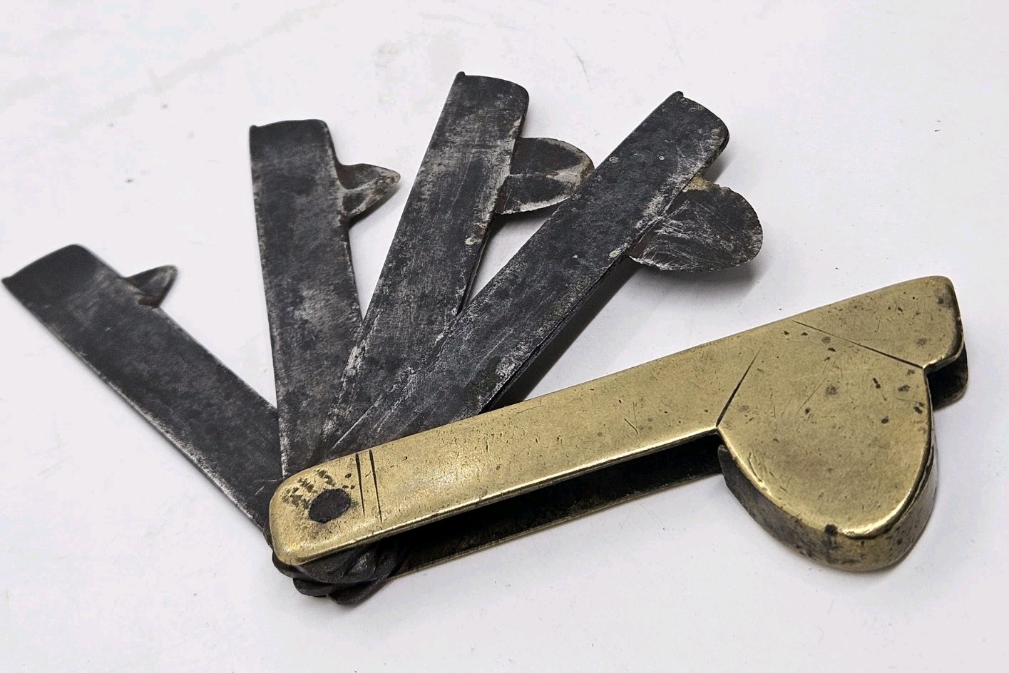 Antique 1800's Holmes Victorian Brass 4 Blade Bloodletting Quack Medical Fleam