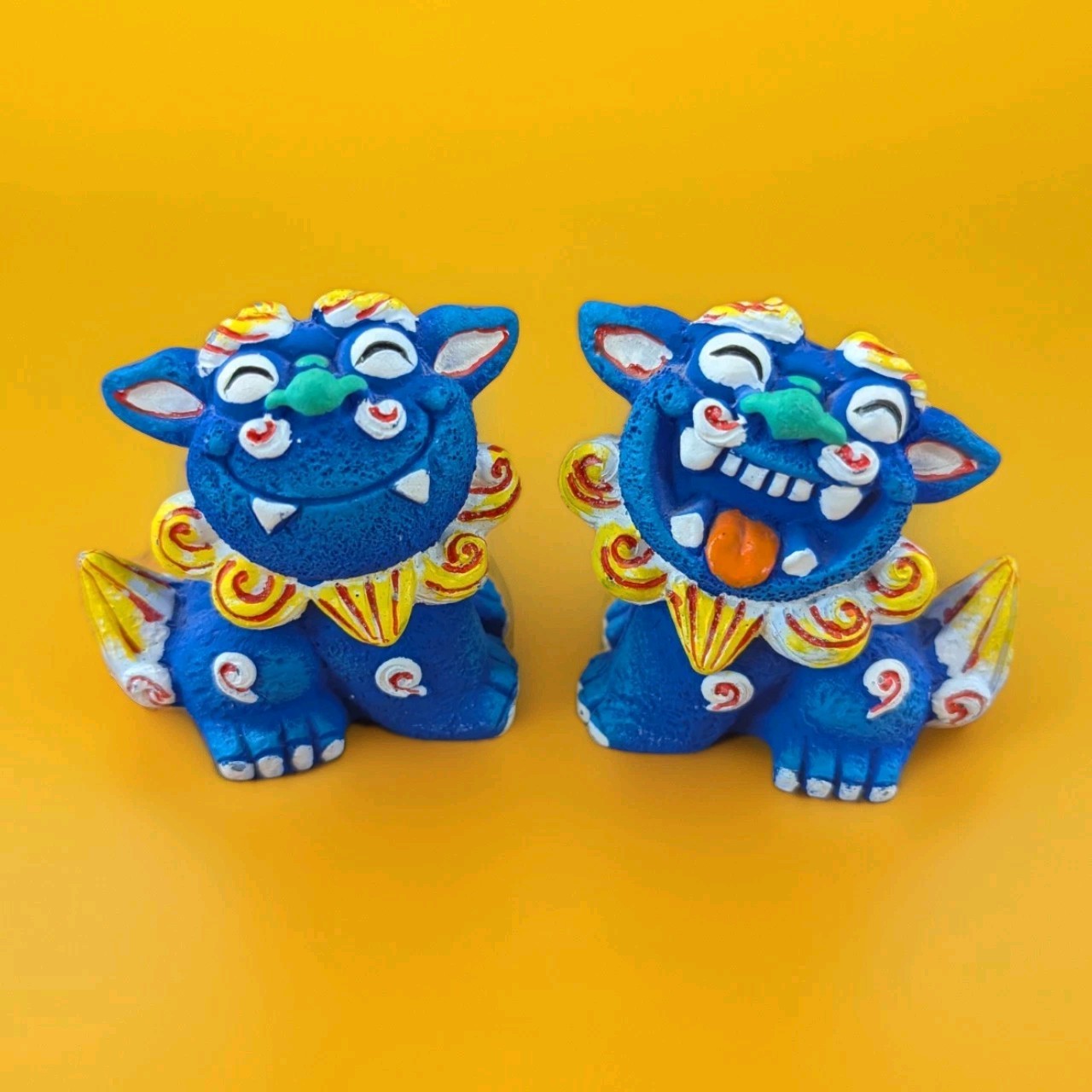 Shisa set of 2 small blue resin guardian foo dog figurines
