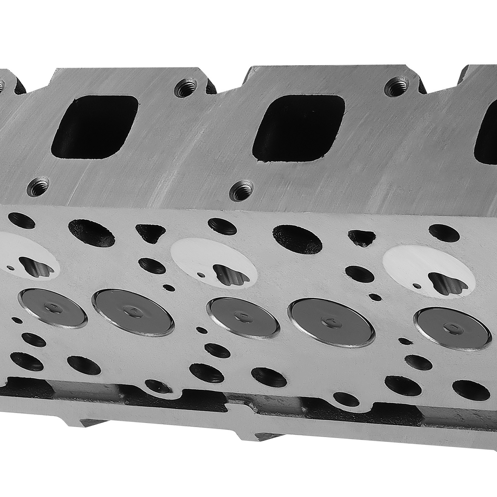 Complete Cylinder Head 19077-03048 for Bobcat 753 Kubota V2203 V2203T V2203E