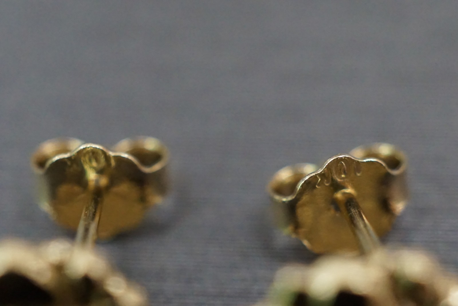 Real 10K Solid Yellow Gold 10MM Diamond Cut Round Nugget Stud Earrings.