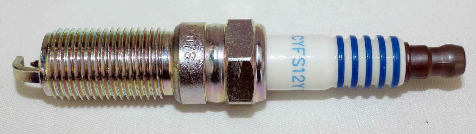 Set of 8 Genuine OEM Motorcraft SP589 CYFS12YT6 Spark Plug replaces SP520 SP520X