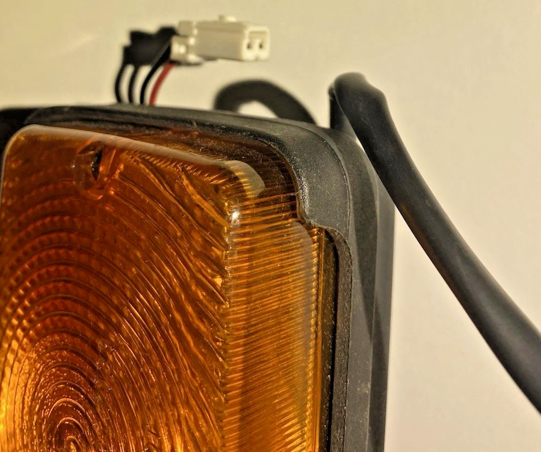 OEM Case New Holland Tractor Lamp Assembly (Left Hand) 5198337 TL TN Series