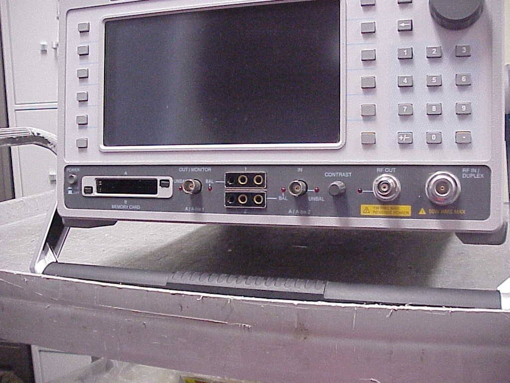 RACAL INSTRUMENTS 6103E DIGITAL RADIO TEST SET