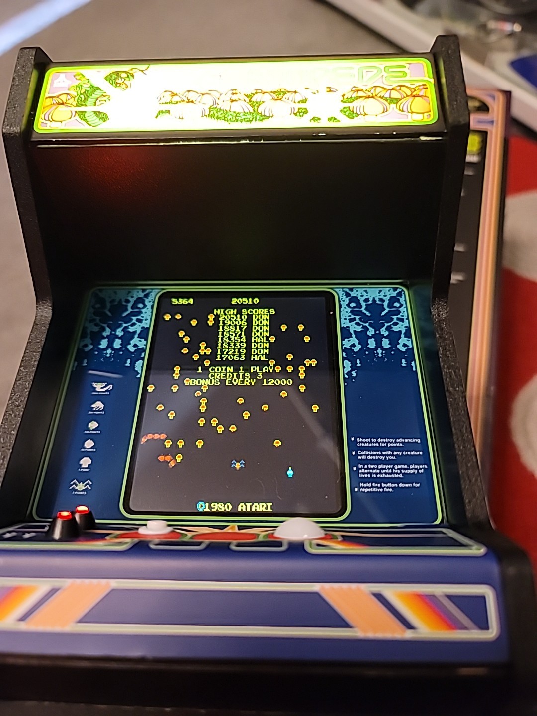 Centipede arcade game 1/6 replicade new wave toys Atari