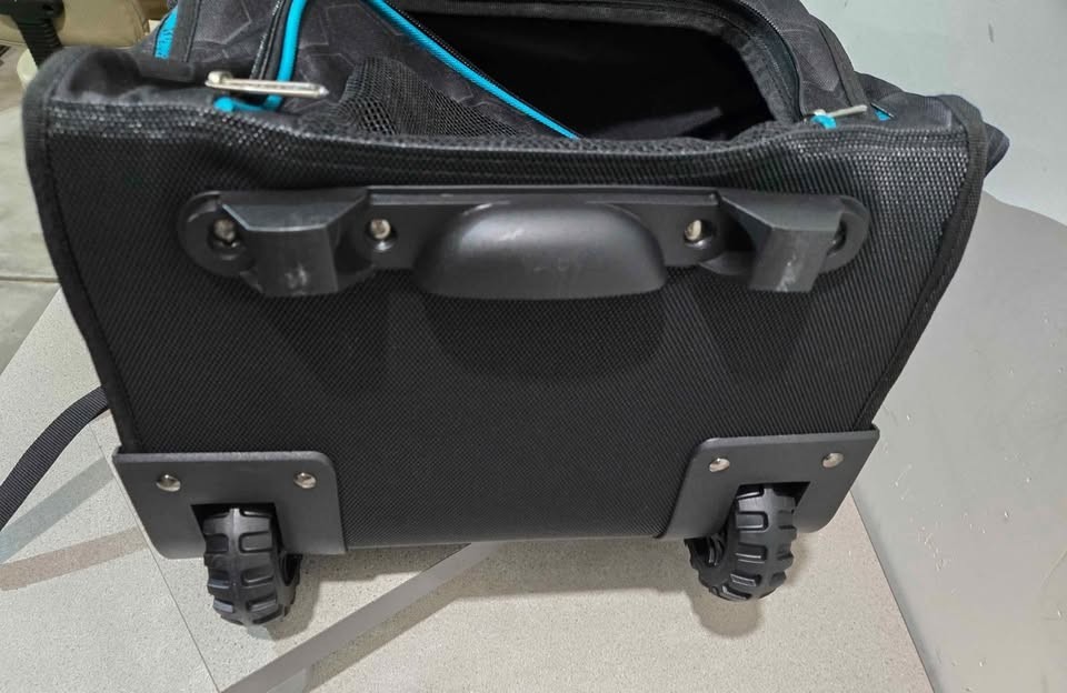 Boombah Rolling Hybrid Superpack Black Light Blue