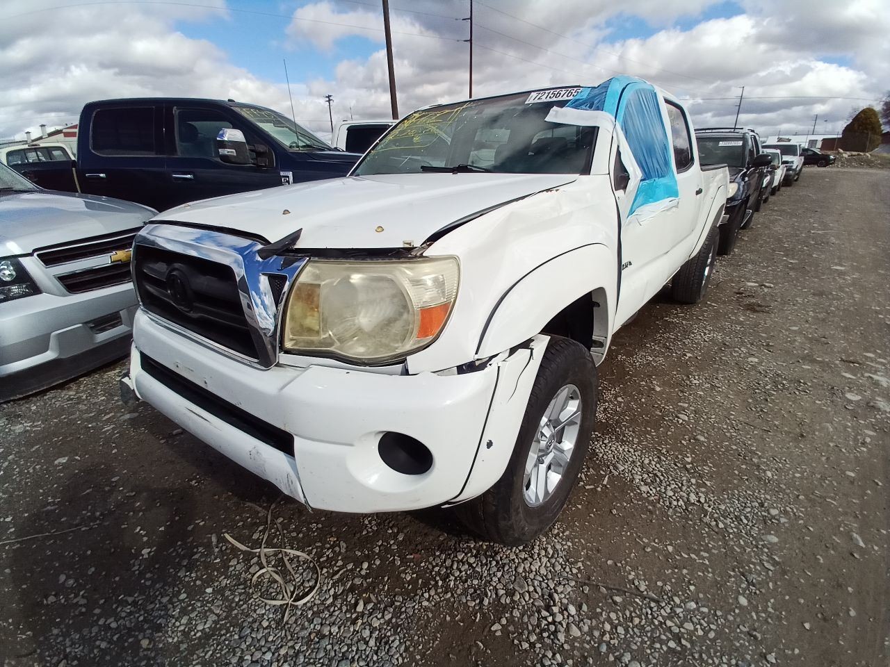 Front Passenger Right Spindle/Knuckle w/Hub from 2006 Toyota Tacoma 12786468