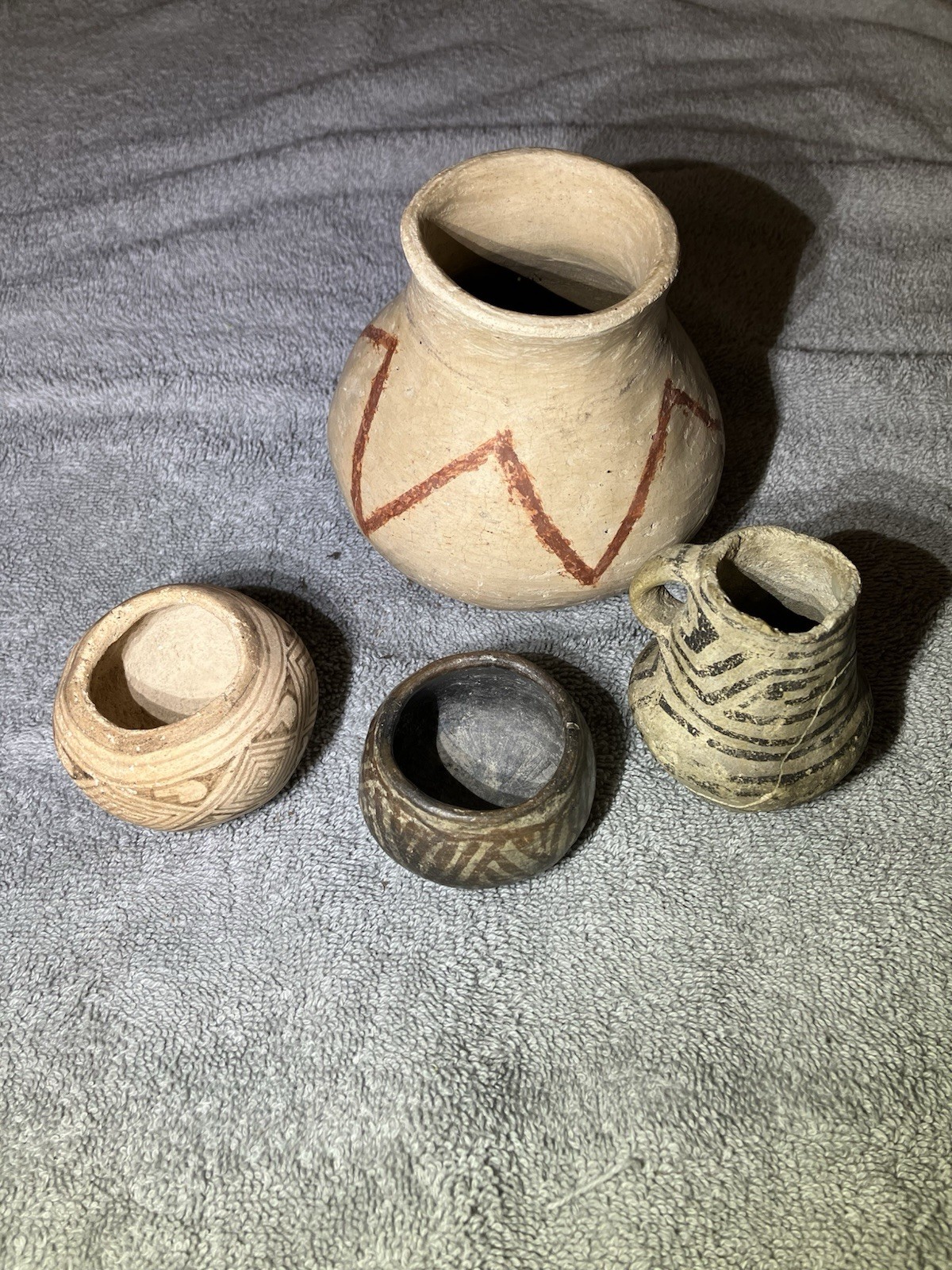 Anasazi Black On White Pottery Miniature Collection