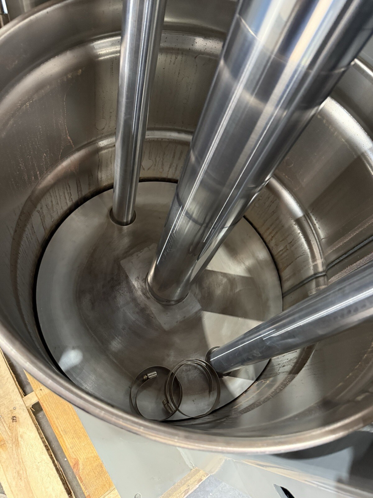 CTI 8560 In drum hazardous material compactor 55 Gallon Drum Compactor