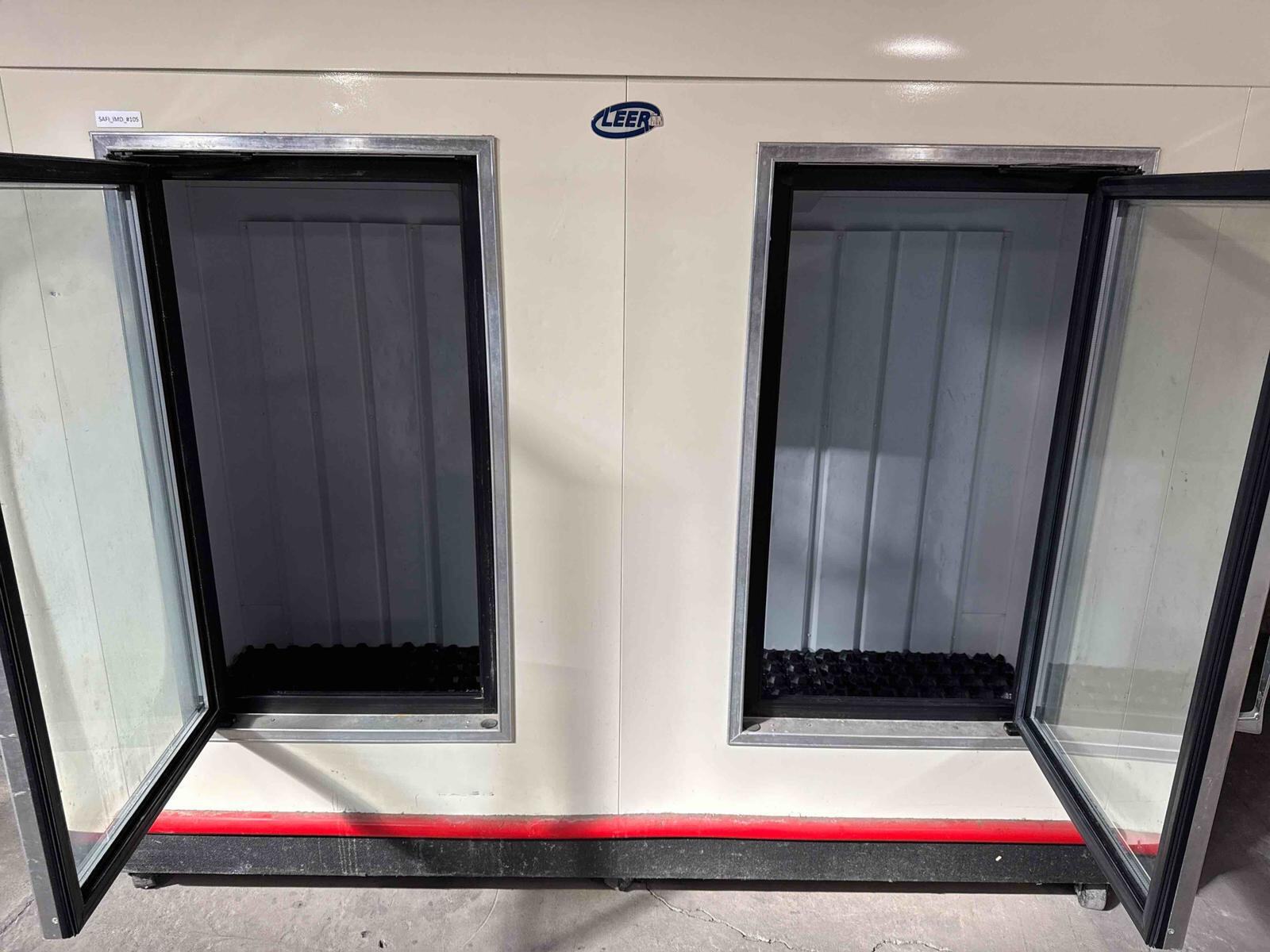 Used 94" Leer P100AG Reach In Indoor Ice Merchandiser Freezer 2 Glass Doors 120V