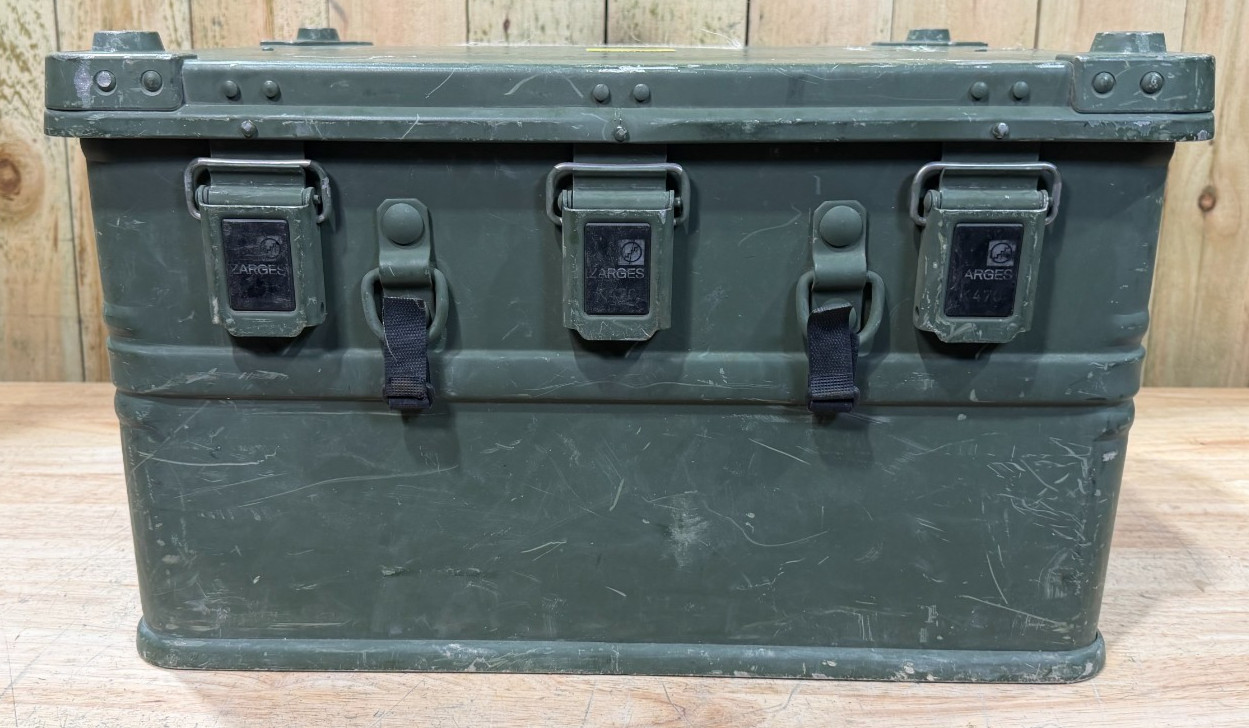 Zarges Metal K470 22.5x18x13.5" Military Surplus Storage Case Green