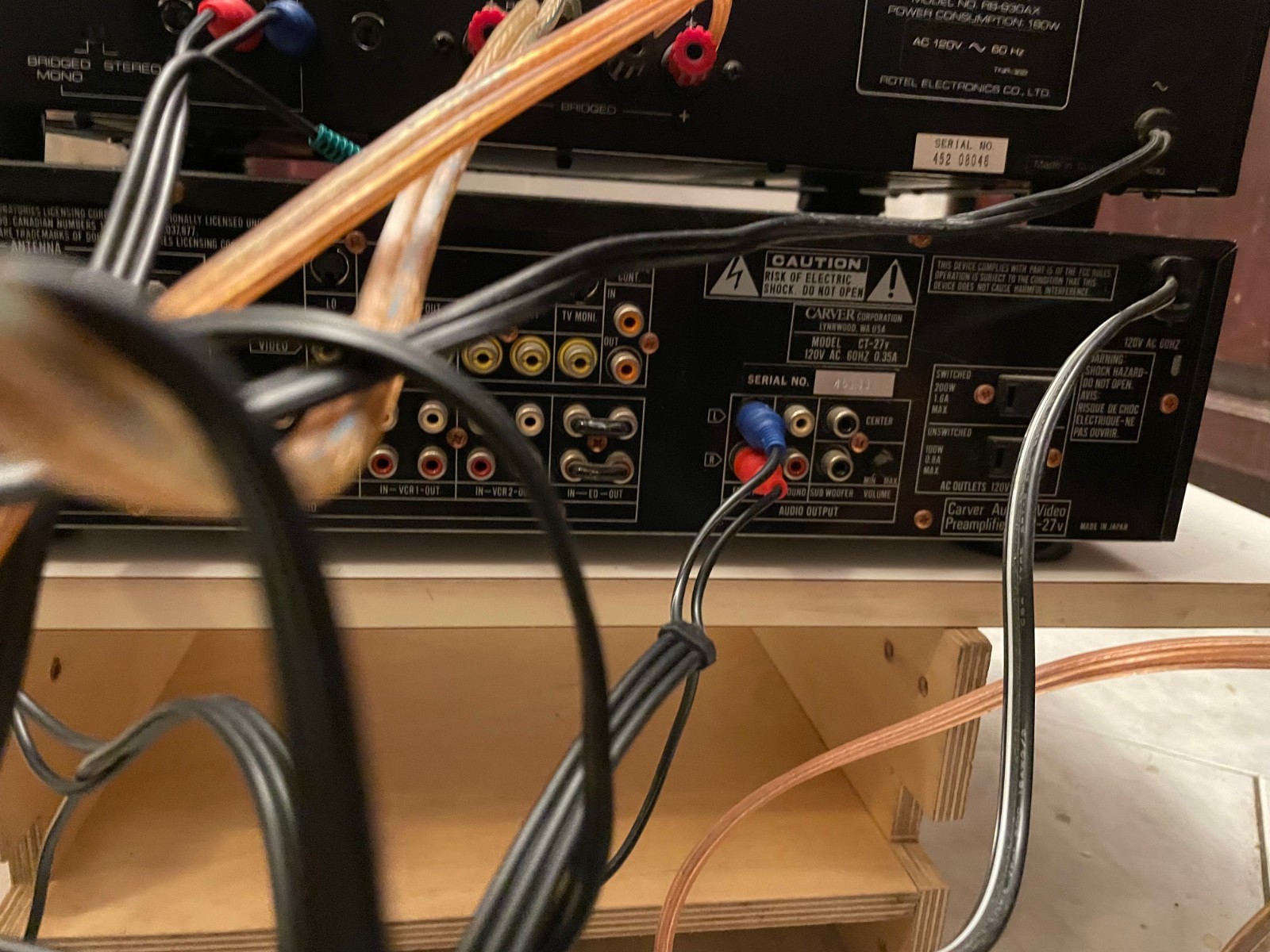 CARVER CT-27v A/V Preamplifier/Tuner