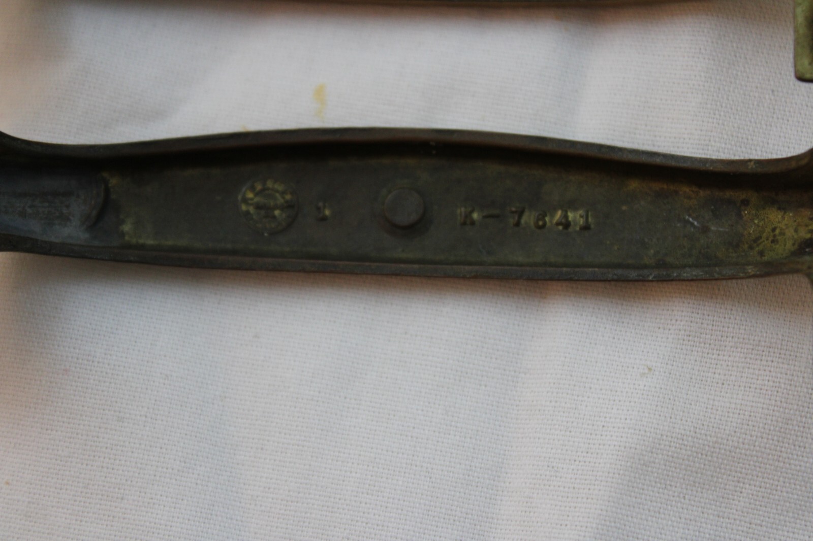 5 Vintage Keeler Brass Co Drawer Pulls Cabinet Handles MCM 7641 (4) & 7642 (1)