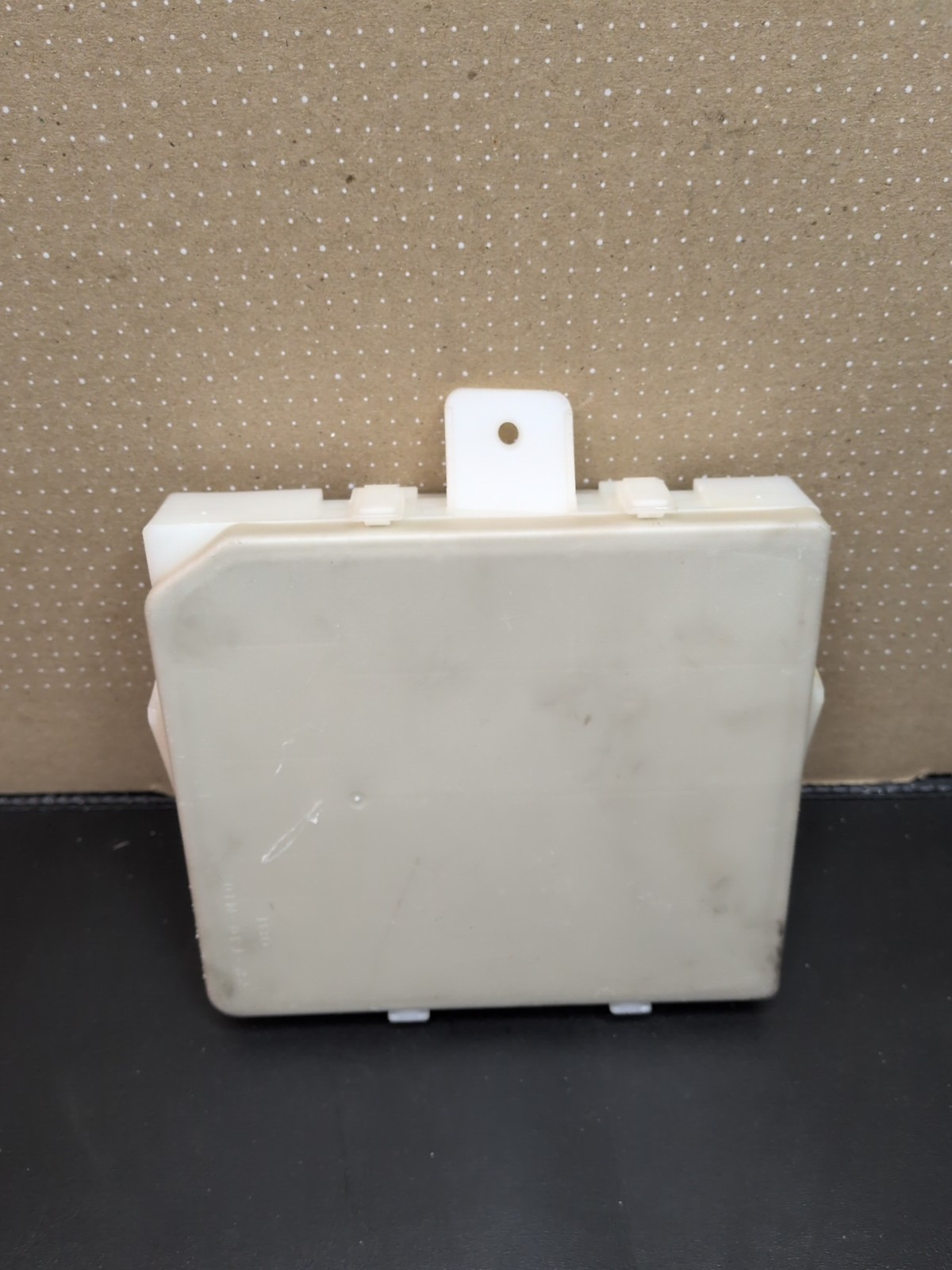 04-06 Nissan Armada Titan Infiniti Fuse Body Control Module 284B67S002