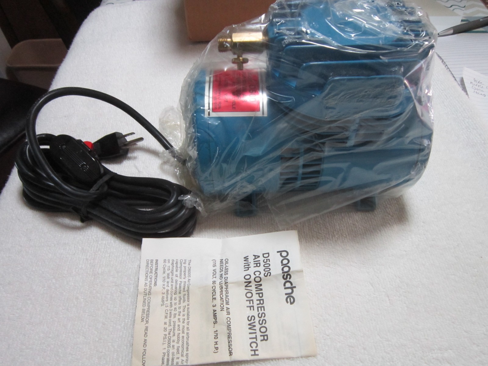 PAASCHE D500S AIR COMPRESSOR WITH ON/OFF SWITCH 1/10 HP 115 VOLT OILESS NEW