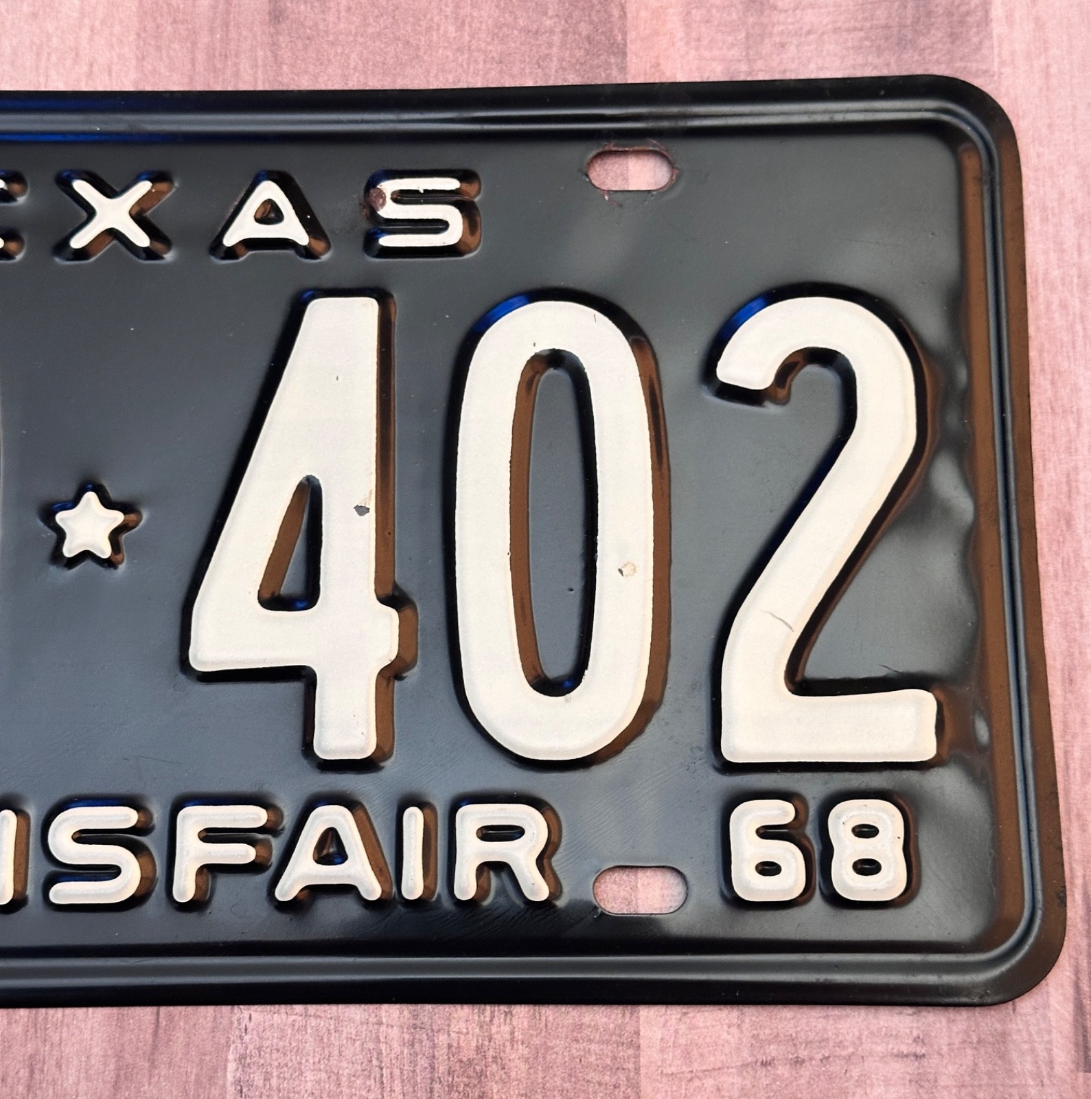 Texas 1968 Hemisfair License Plate Pair # RMD 402