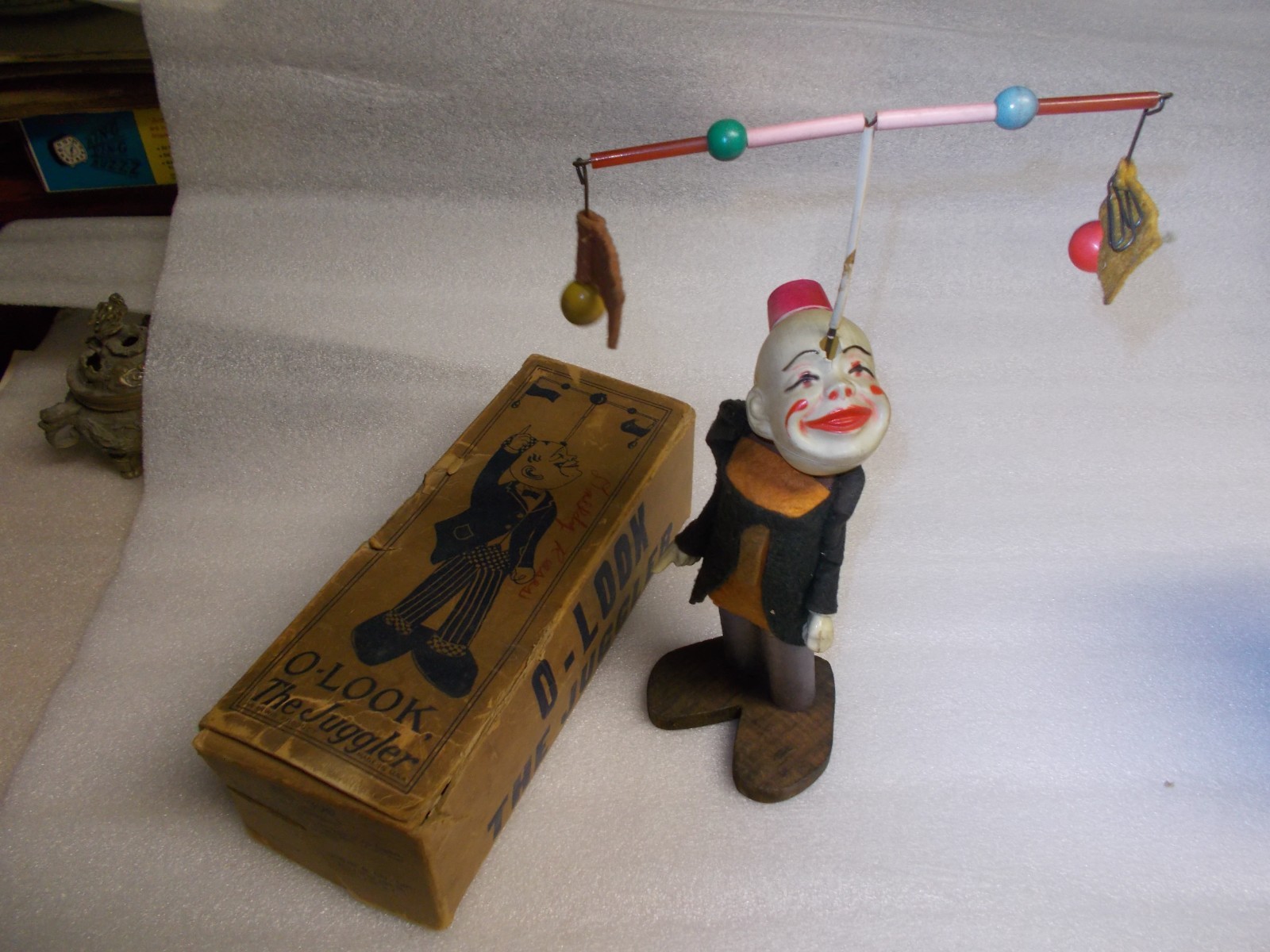 Vintage Irwin no.390 O-Look The Juggler Windup @Box