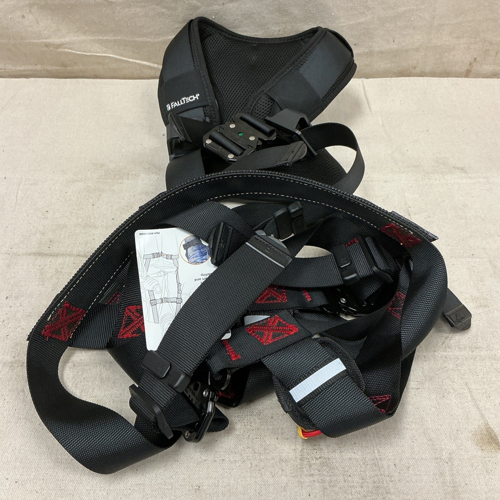 FALLTECH 8141BLXL Fall Protection Harness Quick-Connect