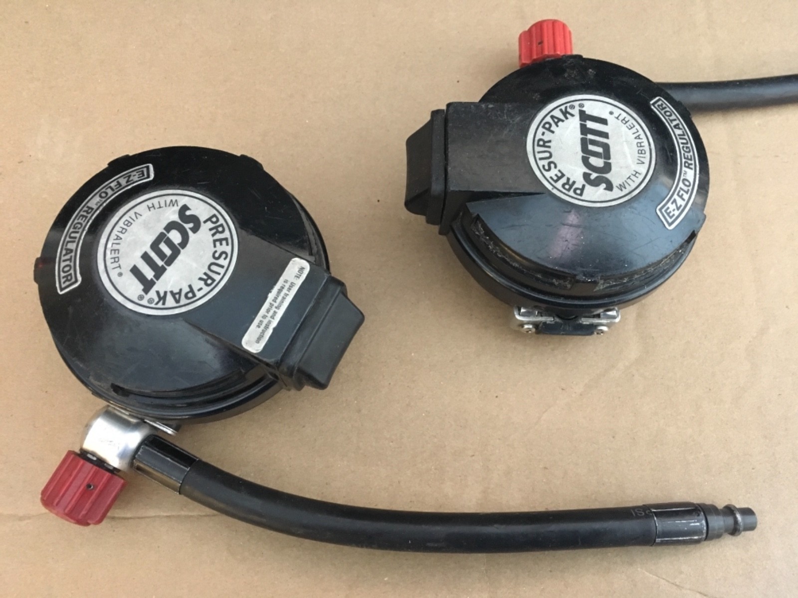 SCOTT E-Z FLO REGULATOR PRESUR-PAK EZFLO VIBRALERT 804370-02 SCBA QuikConnection