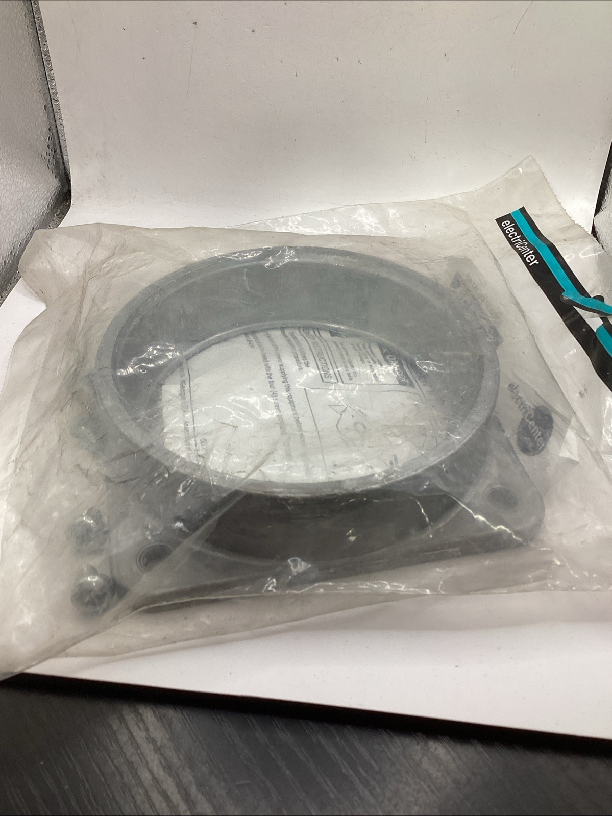 ELECTRICENTER EC56858 4” HUB NEW